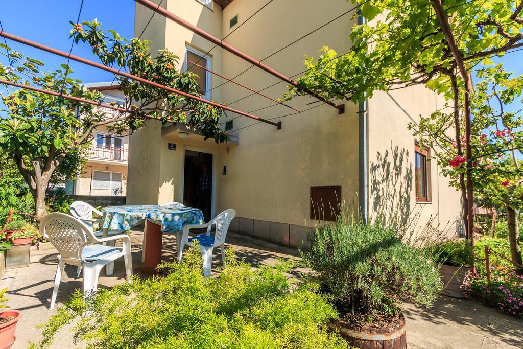 Apartments Marija Kastela Exterior photo