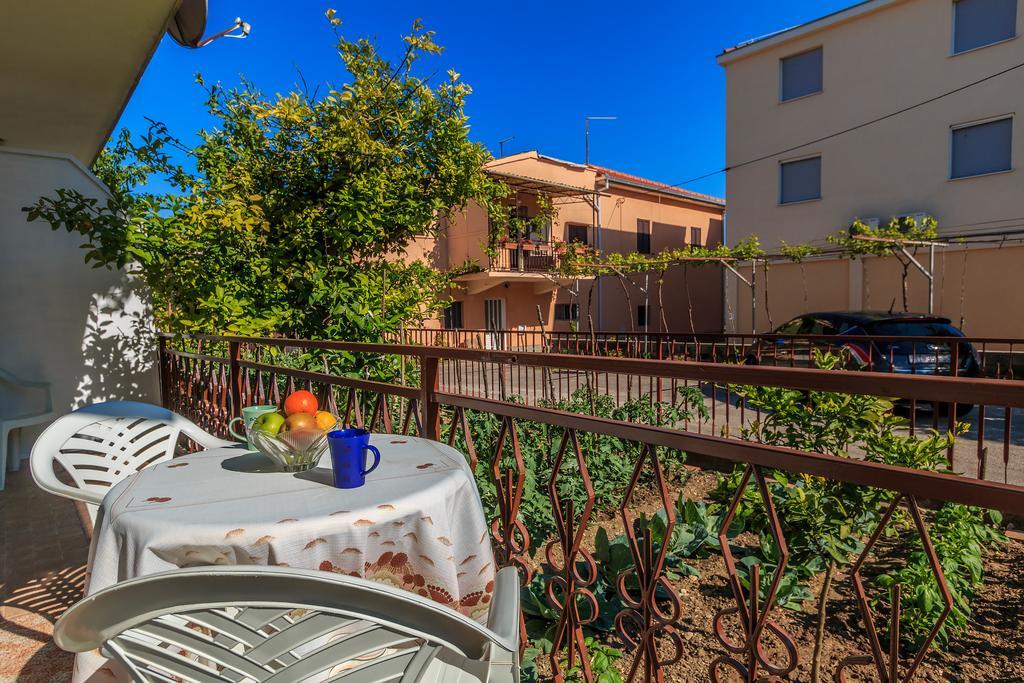 Apartments Marija Kastela Exterior photo